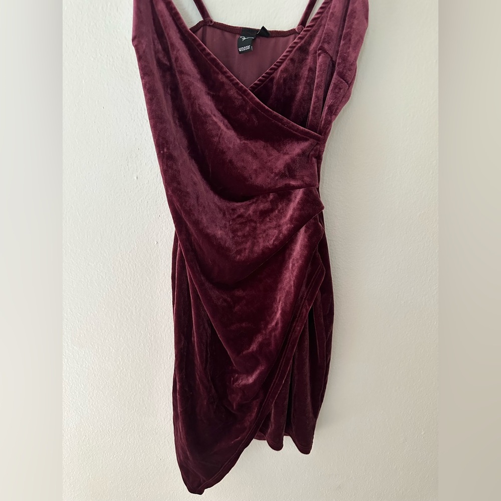 Maroon, velvet short dress, size small